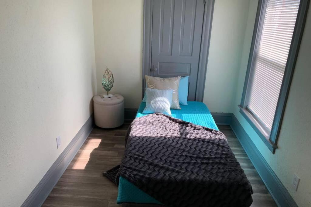 5Br Niagara Getaway Prime Location-Sleeps 10 Villa Niagara Falls Ngoại thất bức ảnh